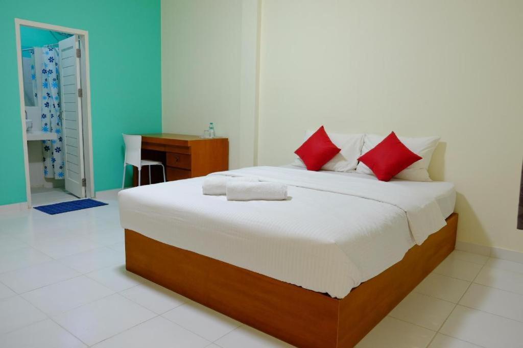 Matta Lodge Bali Jimbaran Buitenkant foto